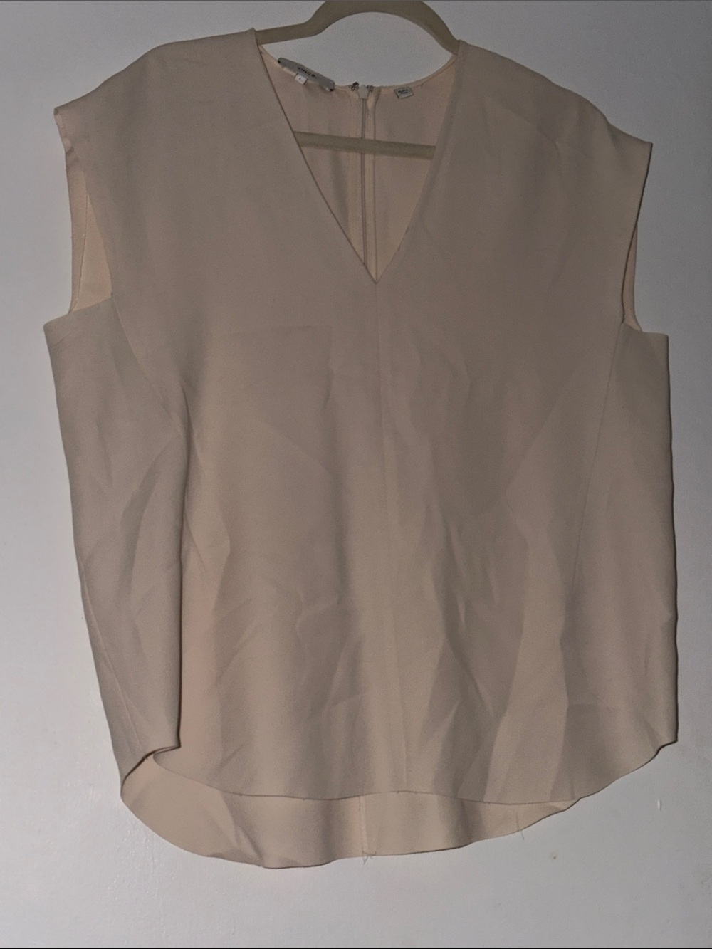 Vince Nude V-Neck Sleeveless Camisole